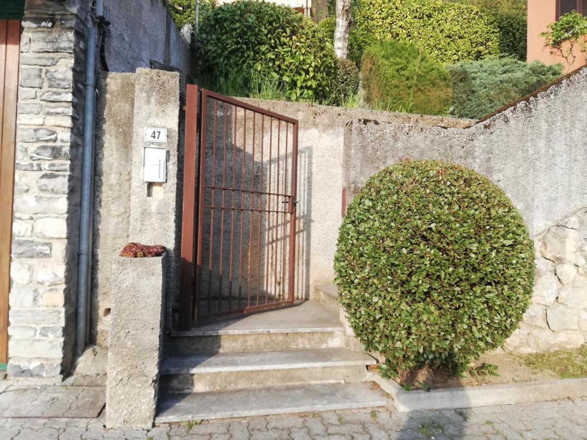 Dream Lake Panorama, Garage In The Center Of Varenna Esterno foto